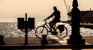 Путешествие по греческим городам на велосипеде