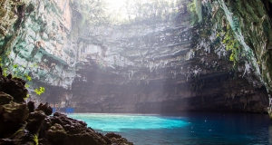 Пещера Мелиссани