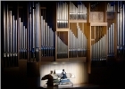 Церковные музыкальные инструменты в концертном зале Афин